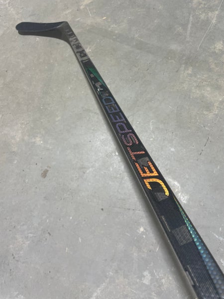 DRESSED CCM JETSPEED FT7 PRO, Pro Stock Hockey Stick Grip P90M 70 Flex Left 8537