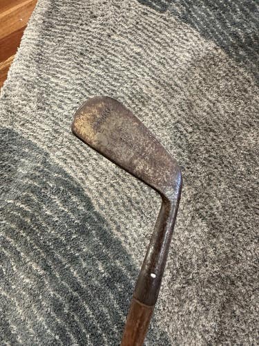 Vintage Wood Shaft Hickory Hillrich & Bradsey Co  2 Mid Iron Golf Club Antique