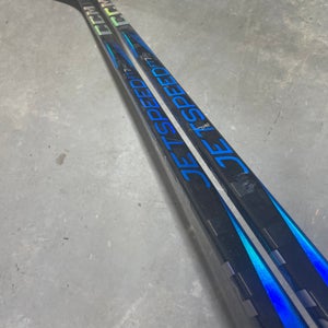 CCM JETSPEED FT7 PRO, Pro Stock Hockey Stick Grip P28M 80 Flex Left 8548