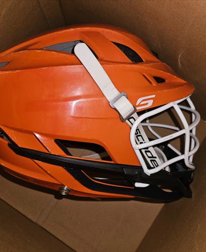 Cascade Youth S Helmet (Used)