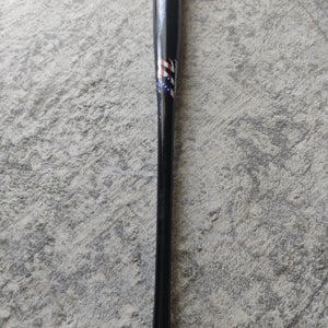 Marucci Pro Cut Maple Bat (-3) 30 oz 33"