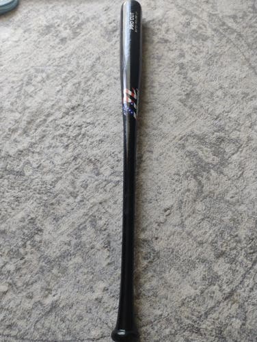 Marucci Pro Cut Maple Bat (-3) 30 oz 33"
