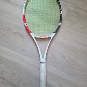 Adult Babolat Pure Strike 16x19 3rd Gen Tennis Racquet (Used)