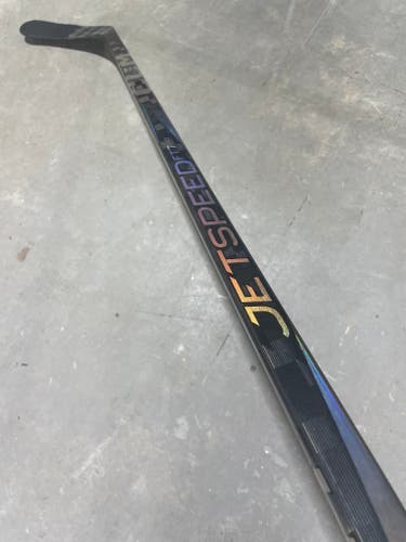 CCM JETSPEED FT7 PRO, Pro Stock Hockey Stick Grip P90M 75 Flex Left 8560