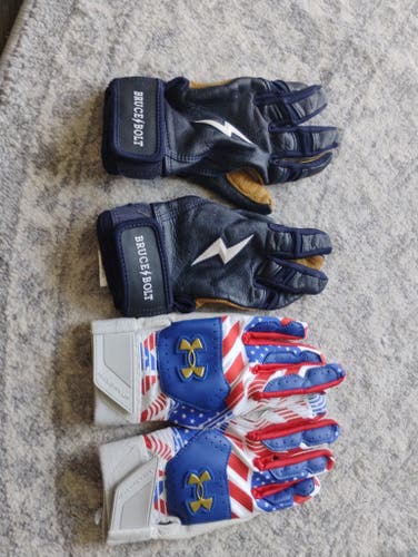 XS Batting Gloves (Used)