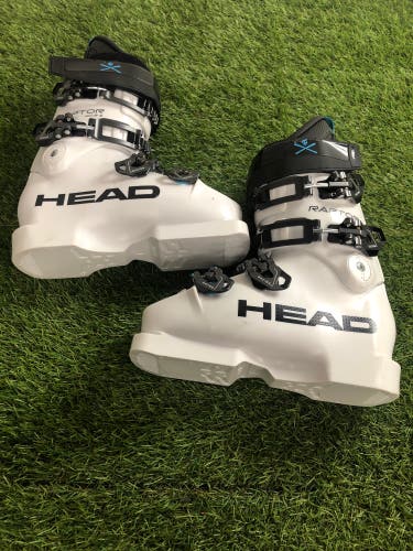 HEAD Ski Boots Medium Flex | Mondo 22.5