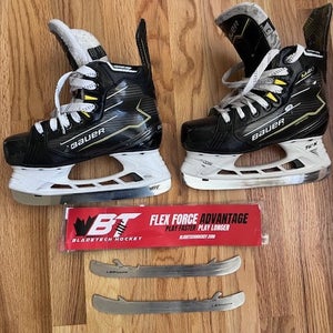 Bauer Supreme M40 Hockey Skates Size 3 (Used)