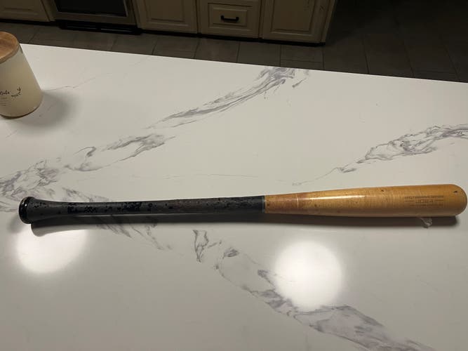 Victus Victus Pro Reserve JC24 Maple Bat (-3) 30 oz 33" (Used)