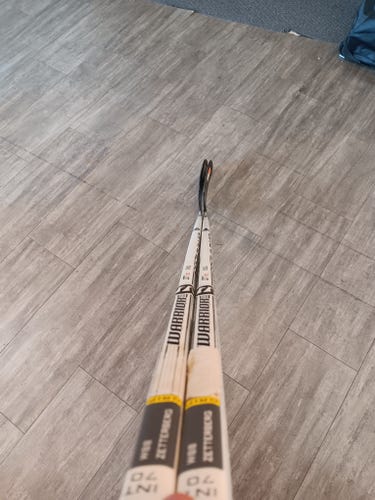 Intermediate Warrior Covert DT1 Right Handed Hockey Stick W88M (New)