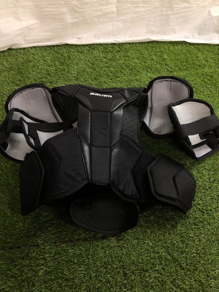 Medium Senior Bauer Pro Series Shoulder Pads (Used)