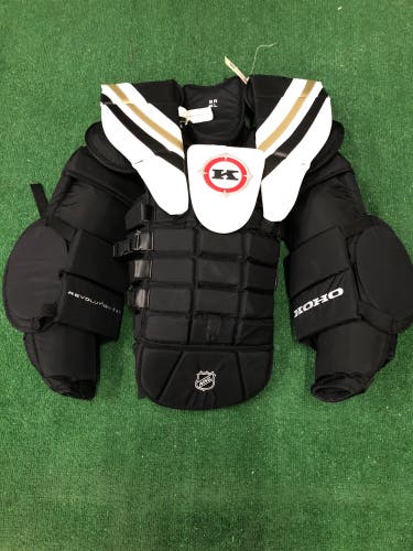 Senior XL Koho Revolution 587 Goalie Chest Protector (New)