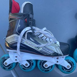 2016 Bauer Vapor 1X Hockey Skates Wide Width Pro Stock 7.5 (Used)