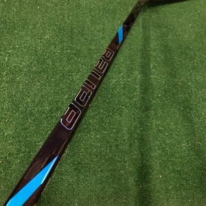 Intermediate Bauer Nexus Tracer Hockey Stick Right Handed P28 (Used)