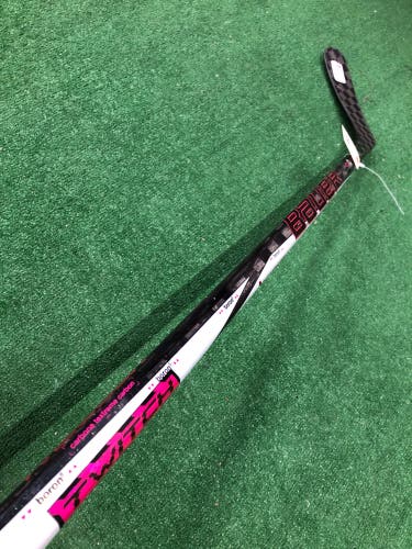 Senior Bauer Twitch Hockey Stick Left Hand P92 (Used)