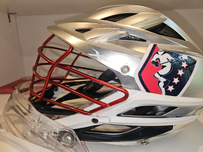 Used Adult Goalie Cascade XRS Helmet