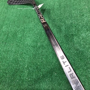 Senior Bauer Hyperlite 2 Hockey Stick Left Hand P92 Pro Stock (Used)
