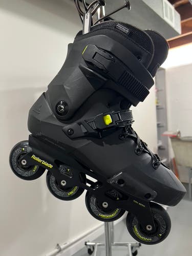 Rollerblade Twister XT (11-11.5) & Accessories