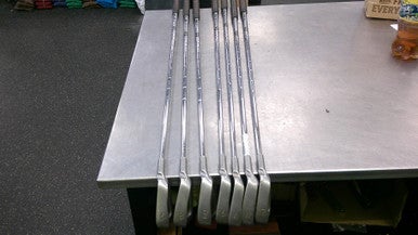 Used Ping I3 Mens Iron Set RH 4I-PW 11339-S000195365