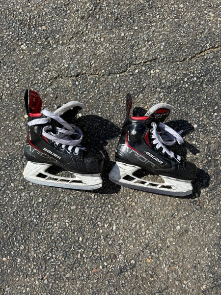 Bauer Hockey Skates 12.5 (Used)