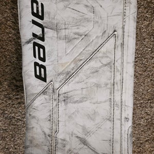 Bauer Supreme M5 Pro FULL RIGHT Blocker Senior