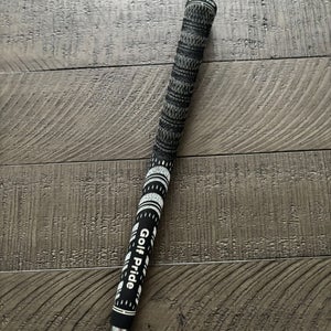 Titleist Right Handed Wedge 56 Degree Graphite/Steel Shaft (Used)