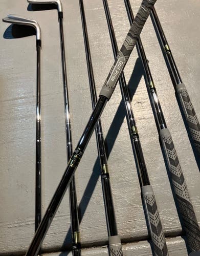 Men's 2020 TaylorMade P-790 Right Handed Iron Set Regular Flex Steel Shaft (Used)