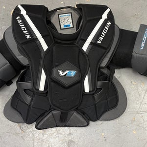 Vaughn Velocity V9 Junior Medium/Large Goalie Chest Protector - Used