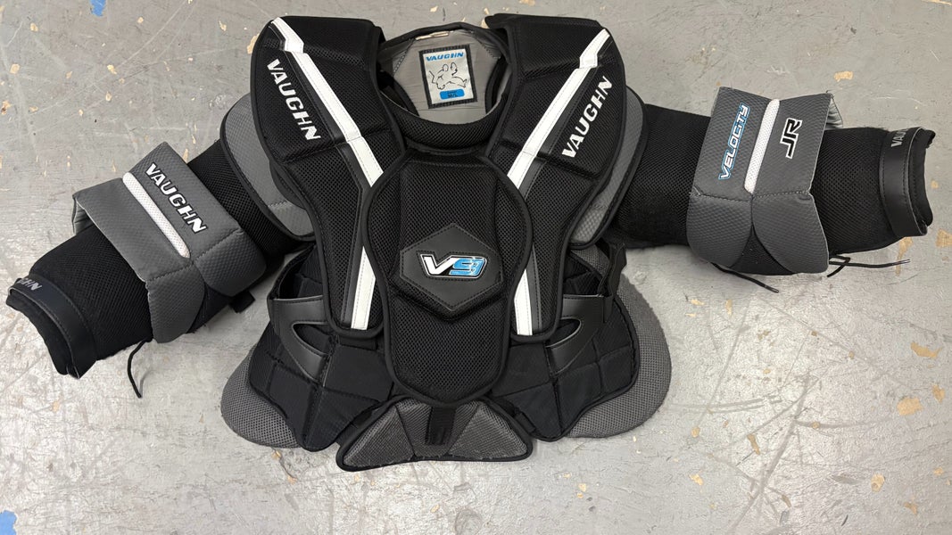 Vaughn Velocity V9 Junior Medium/Large Goalie Chest Protector - Used