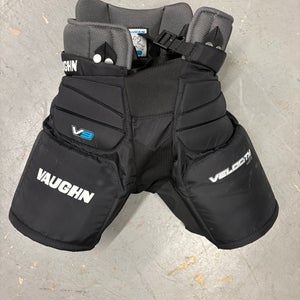 Vaughn Velocity V9 Junior Medium/Large Goalie Pants - Black - Used