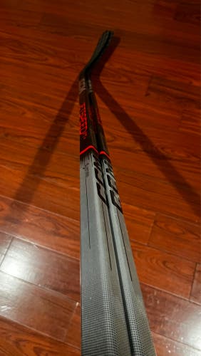 2 Pack Pro Stock Senior CCM Ft+ Right Handed Hockey Stick P29 75 Flex (New)