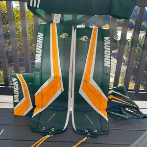 33" Vaughn SLR2 Pro Carbon Regular Goalie Full Set custom NMU