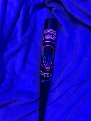 2025 Combat MFG Spec A1 Alloy BBCOR Certified Bat (-3) 30 oz 33" (Used)