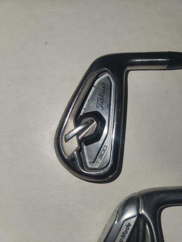 Golf Iron Lot Right Handed, 2 Taylormades 1 Titleist ($90 for all 3)