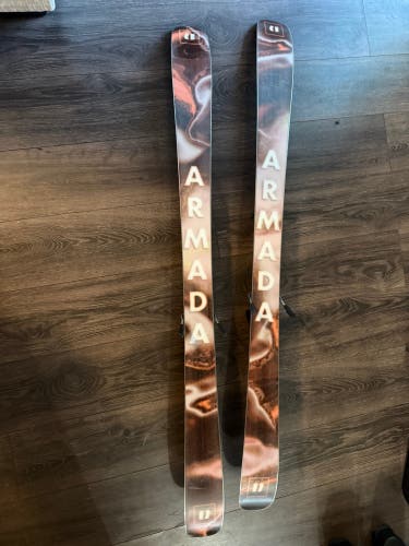 Unisex 2023 Armada ARW 84 150 cm All Mountain Skis With Bindings (Used)