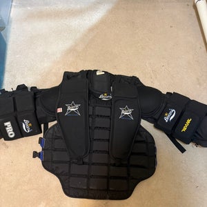 XL Brian's Goalie Chest Protector (Used)