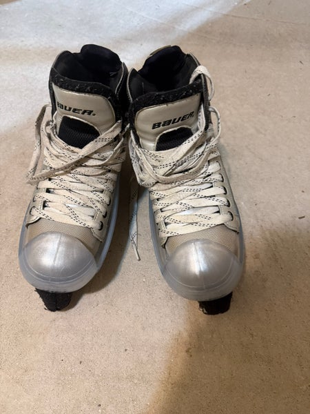 Bauer Vapor XXX Hockey Goalie Skates Regular Width 11 (Used)
