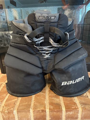 2024 Intermediate Medium Bauer Elite Hockey Goalie Pants (Used)