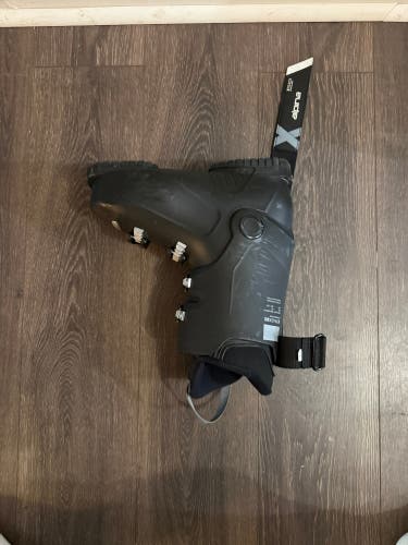 Mondo 26 & 26.5 Men's Alpina X-Track 60 All Mountain Ski Boots (Used)