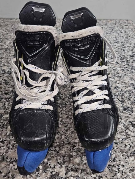 2024 Bauer Supreme M50 Pro Hockey Skates Regular Width Pro Stock Size 4.5 (Used)