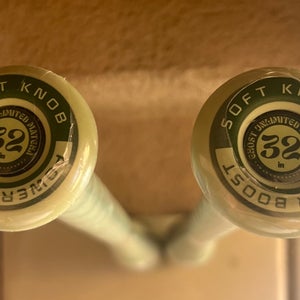 2025 Easton GHOST MATCHA Bat (-10) 22 oz 32" (New)