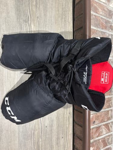 Youth Large CCM JetSpeed FT350 Hockey Pants (Used)