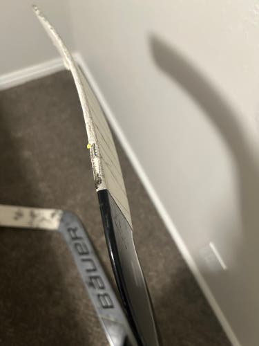 Intermediate Bauer M50 Pro Regular Goalie Stick 23" Paddle (Used)