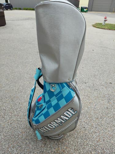 2024 TaylorMade PGA Championship 6 Way Tour Staff Bag Turquoise/Silver Raincover