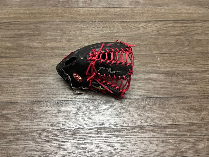 Rawlings Heart of the Hide Horween 12.75" Trapeze