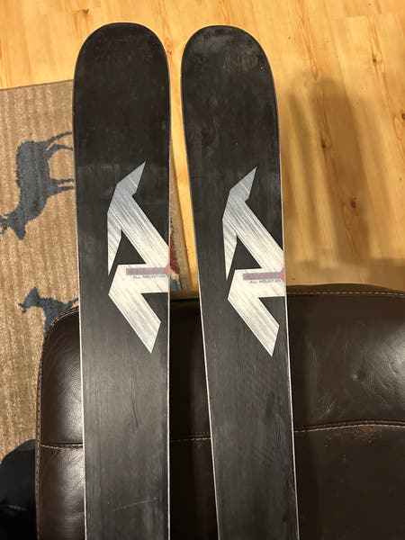 中古 15/16 NORDICA NRGY 90 161cm ビンディング付き 中古 15/16 NORDICA NRGY 90 161cm ビンディング付き 中古 15/16