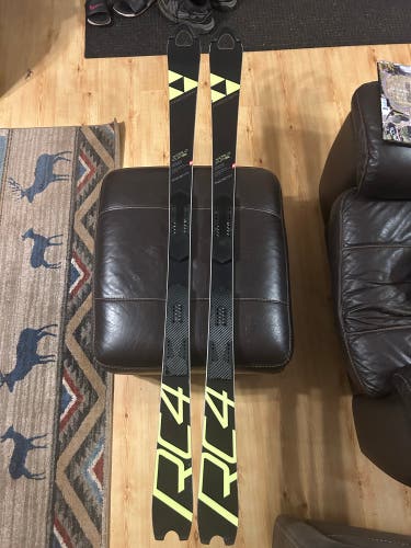 Fischer RC4 World Cup SL 155 cm Racing Skis Without Bindings (Used)