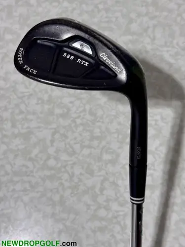 Cleveland 588 RTX Rotex Face Black Satin Gap Wedge AW/GW 52° 10 Dynamic Gold RH