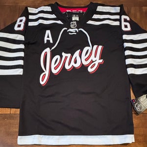 Nathan MacKinnon Colorado Avalanche Alternate Jersey Adult Medium (50)