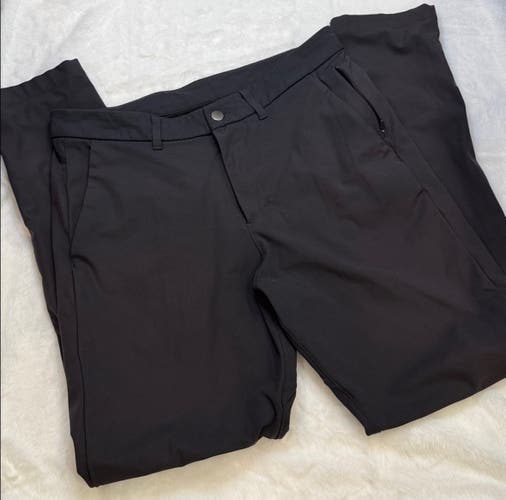 Black Size 32 Men's Lululemon Pants (Used)
