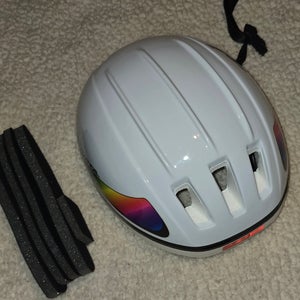 New Vtg Headwinds Adult Bicycle Helmet S/M 7 - 7-1/4" Rear Reflector